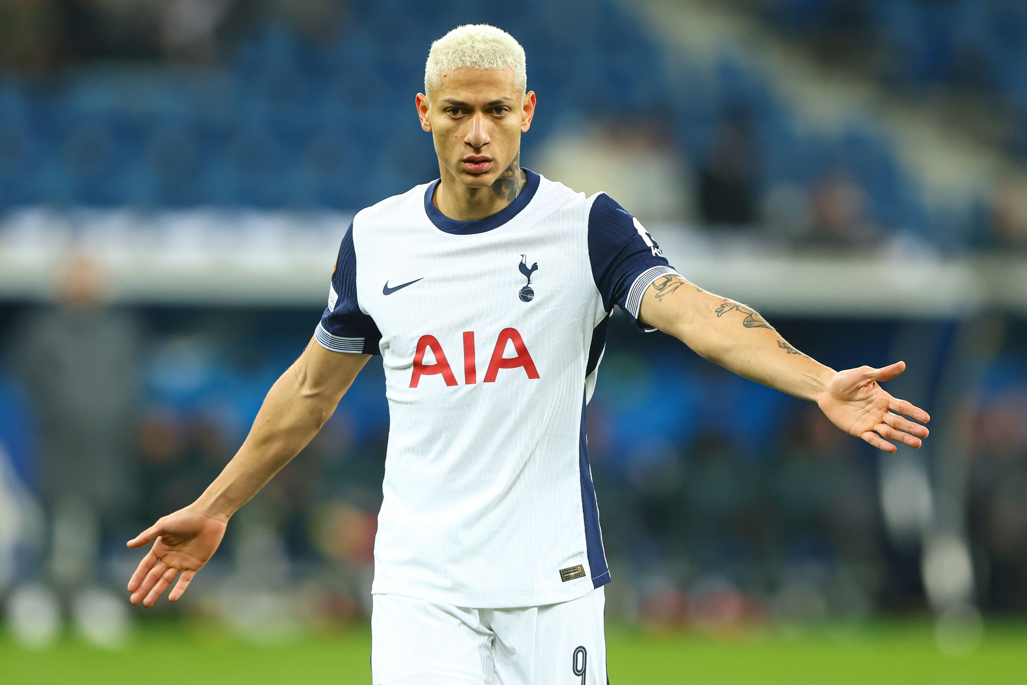 ewc-记者：理查利森今夏不会离队，弗兰克将他视为热刺的关键球员