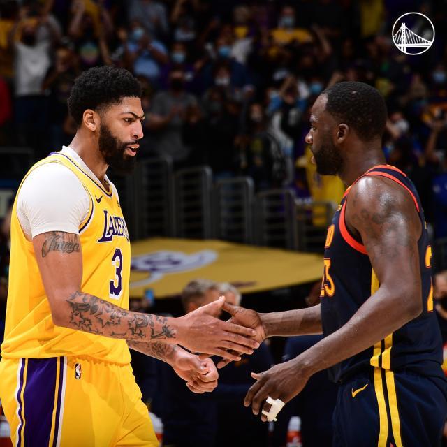 ewc-上下半场判若两人 浓眉及时苏醒拯救自己和湖人！